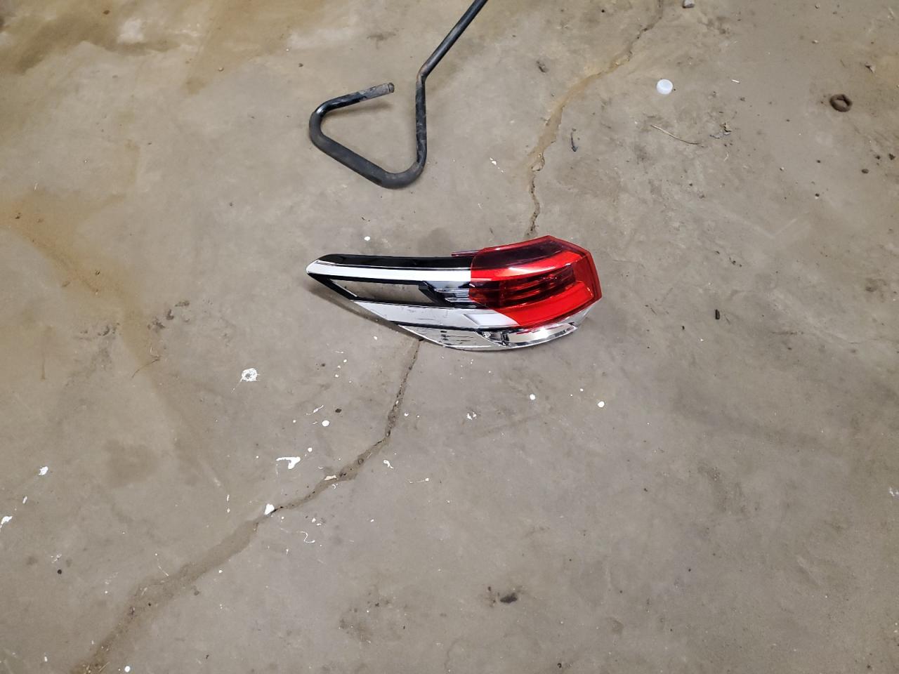 2018 Toyota Highlander VIN 5TDJZRFHXJS889206 Copart auction photo, rear end / side damage thumbnail 13