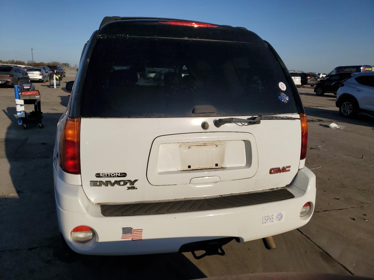 2004 GMC Envoy VIN 1GKES16S646189209 Copart auction photo, all over damage thumbnail 6