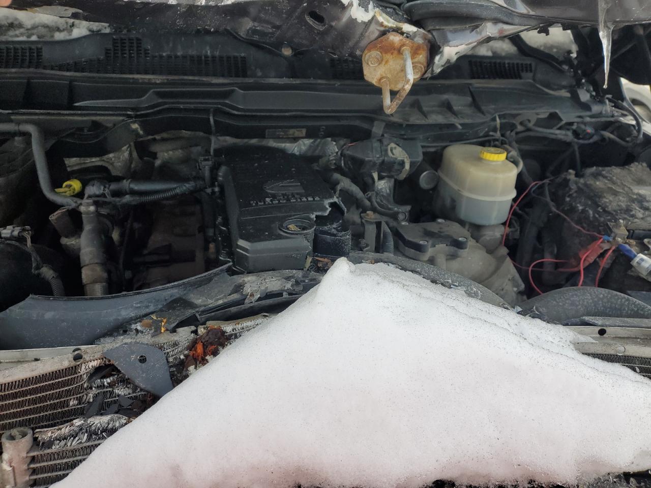2015 RAM 2500 VIN 3C6UR5DL4FG503678 Copart auction photo, front end damage thumbnail 11