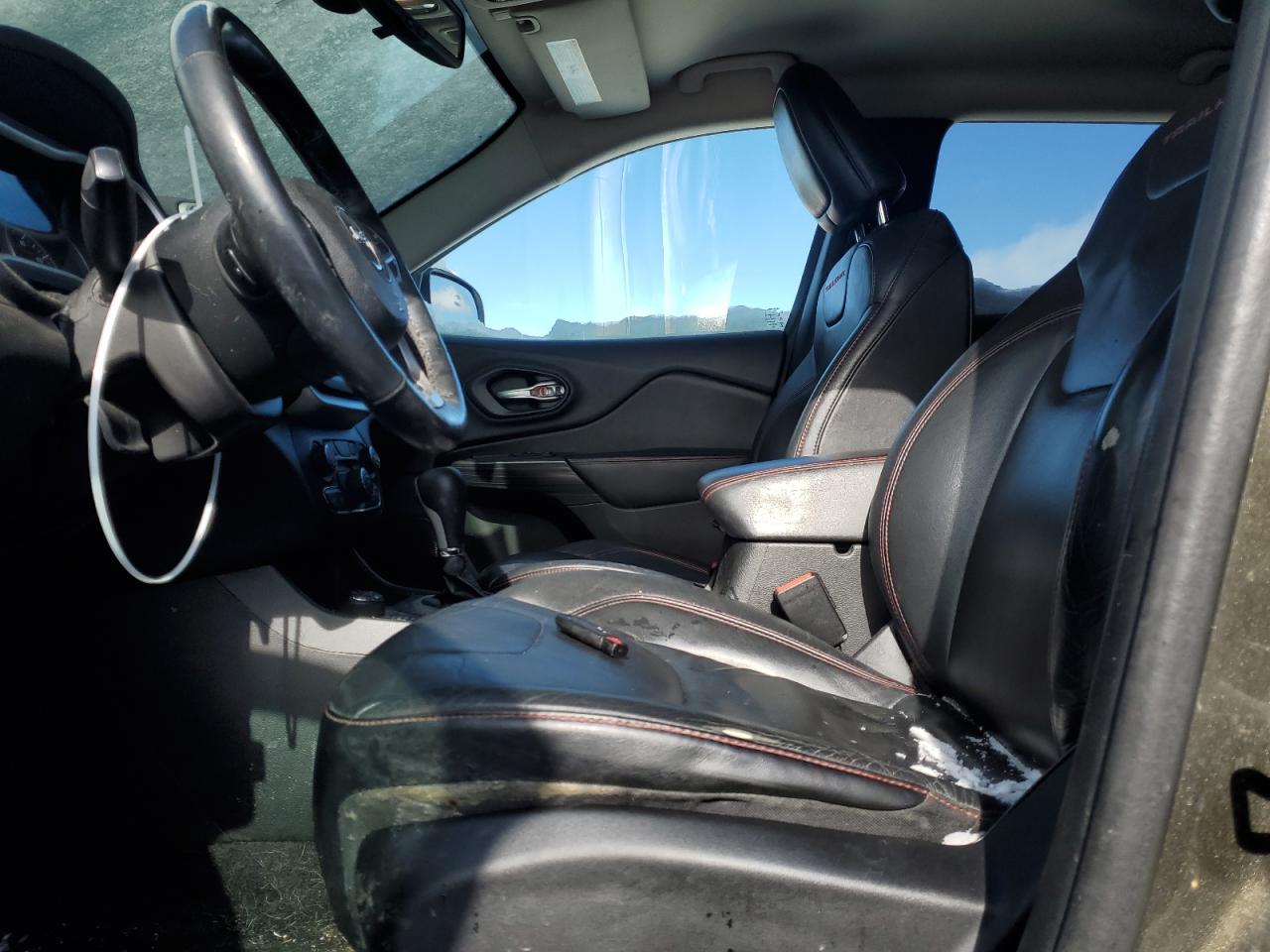 2014 Jeep Cherokee VIN 1C4PJMBS2EW310818 Copart auction photo, front end damage thumbnail 7