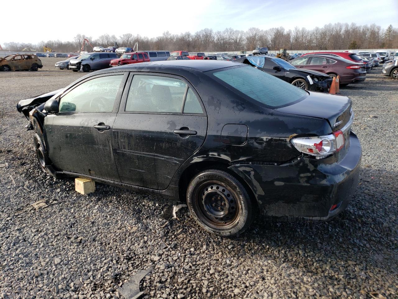 2011 Toyota Corolla VIN 2T1BU4EE9BC631816 Copart auction photo, front end / side damage thumbnail 2