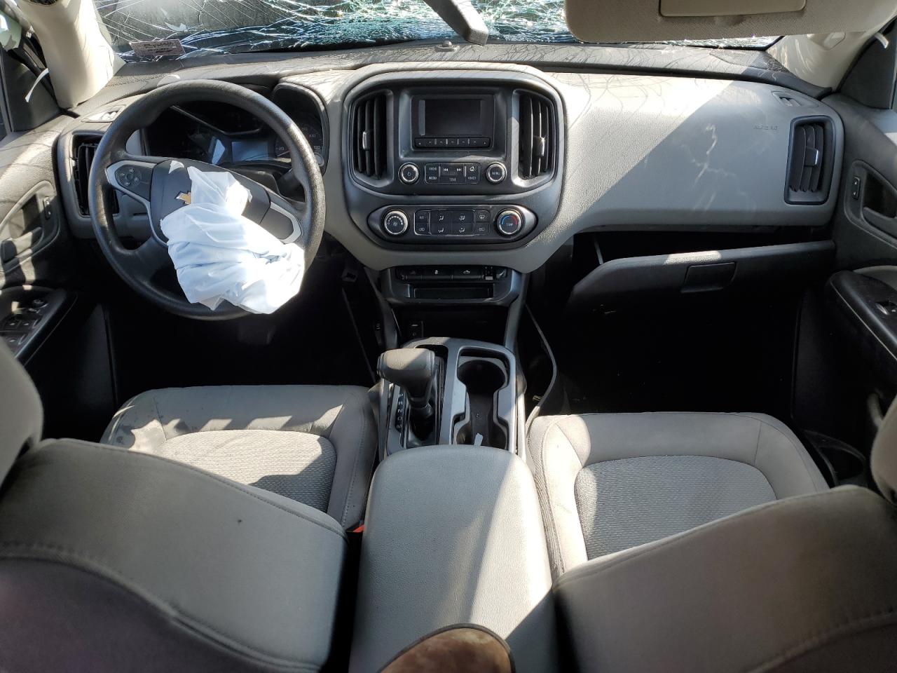 2015 Chevrolet Colorado VIN 1GCGTAE30F1250517 Copart auction photo, front end / side damage thumbnail 8