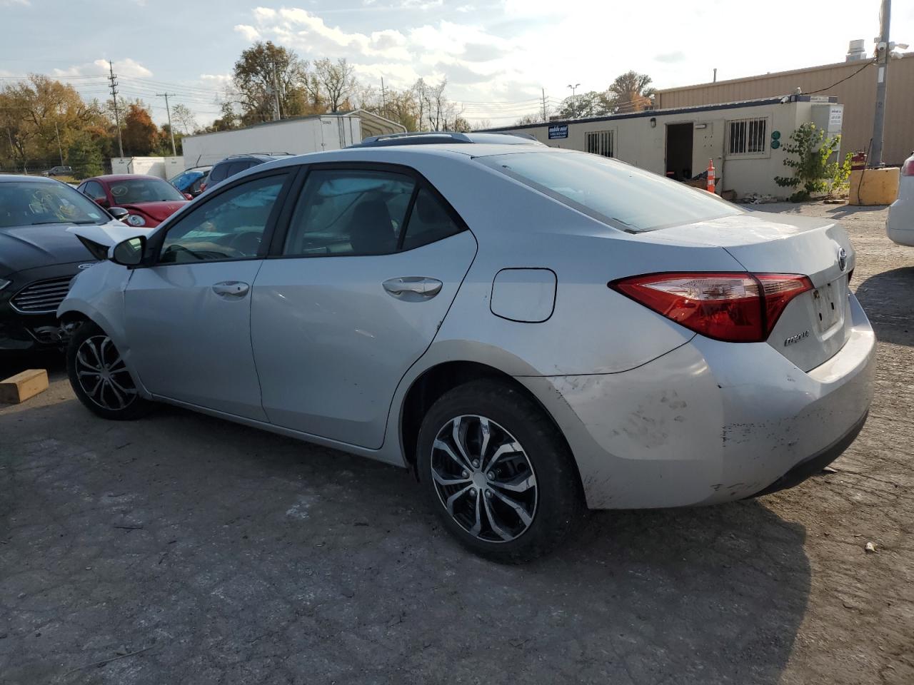 2018 Toyota Corolla VIN 2T1BURHE8JC072475 Copart auction photo, front end damage thumbnail 2