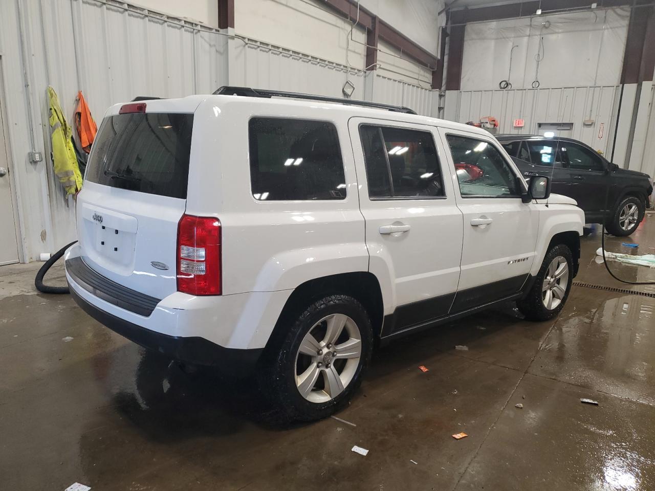 2012 Jeep Liberty (Patriot) VIN 1C4NJPFA0CD670642 Copart auction photo, front end damage thumbnail 3