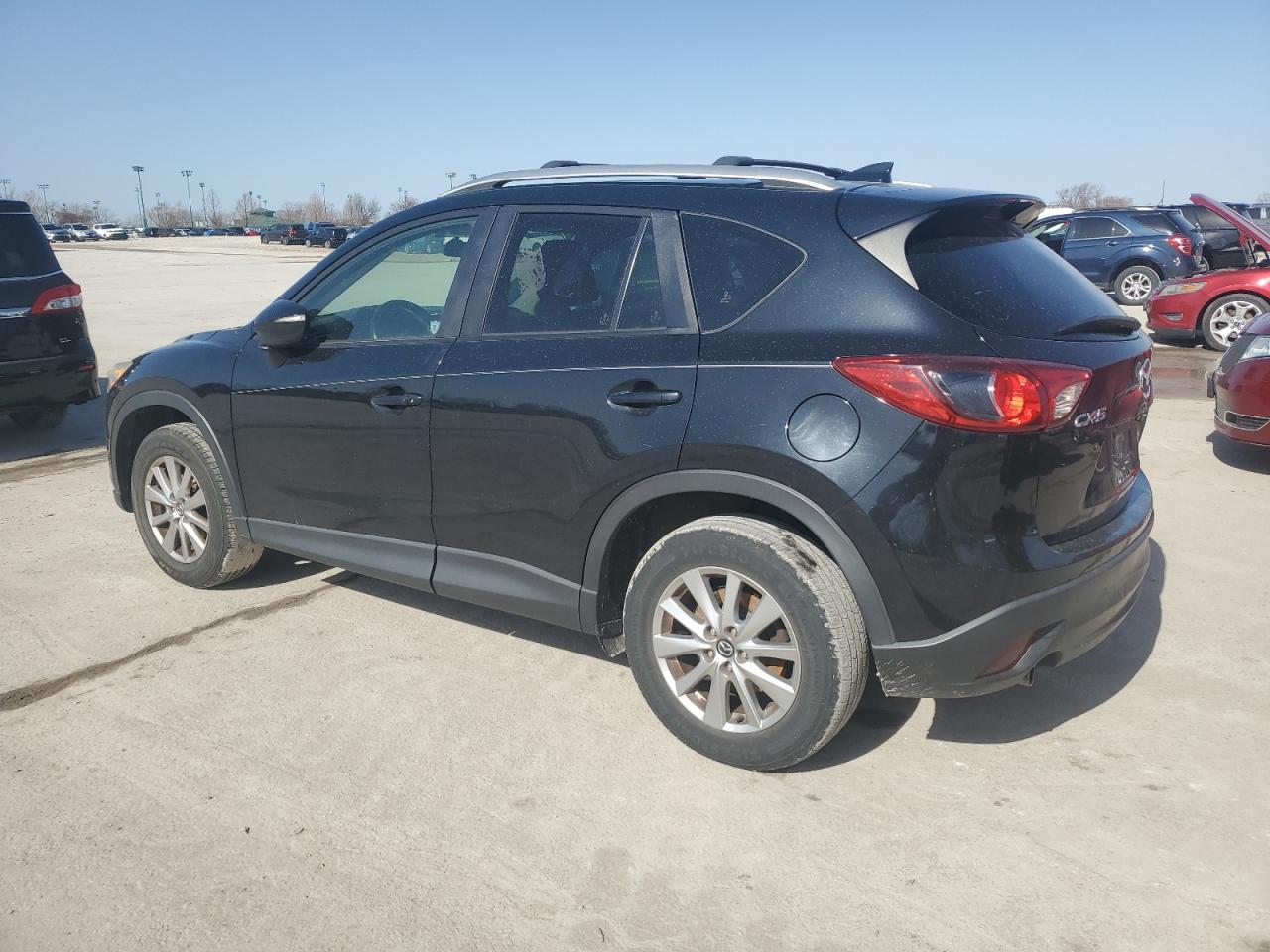 2016 Mazda CX-5 VIN JM3KE2CY6G0829468 Copart auction photo, normal wear damage thumbnail 2