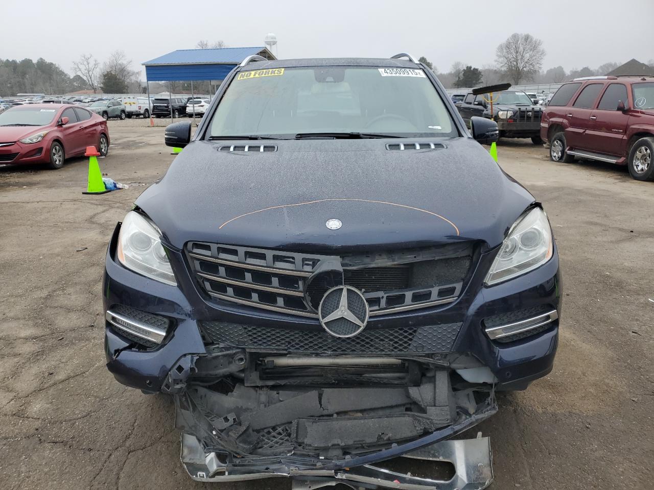 2014 Mercedes-Benz M-klasse VIN 4JGDA5JB0EA386539 Copart auction photo, front end damage thumbnail 5