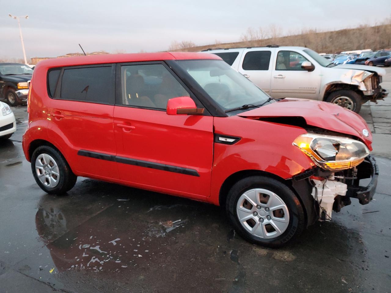 2013 KIA Soul VIN KNDJT2A5XD7529227 Copart auction photo, front end damage thumbnail 4