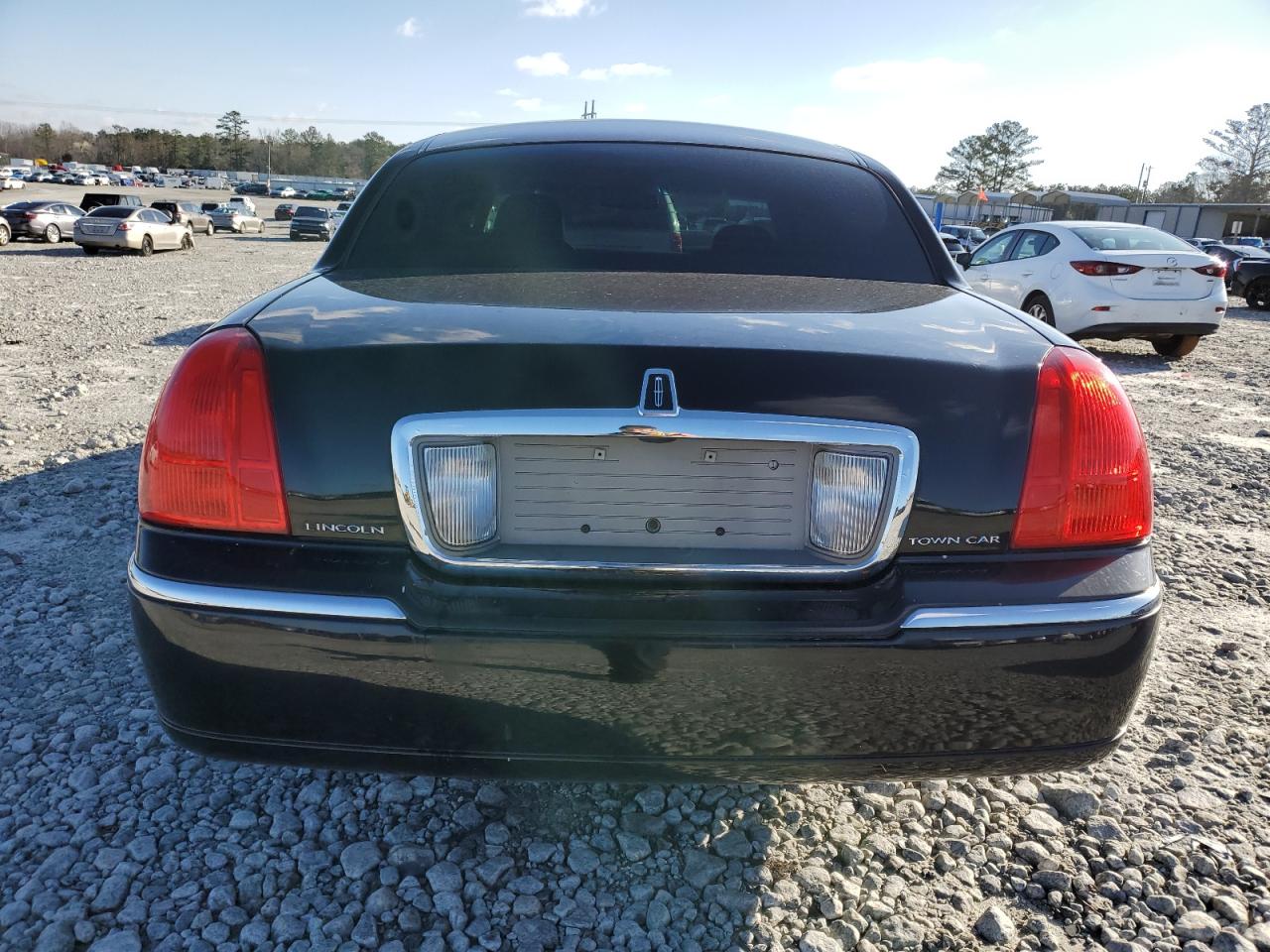 2010 Lincoln Town Car VIN 2LNBL8CV6AX602017 Copart auction photo, front end damage thumbnail 6