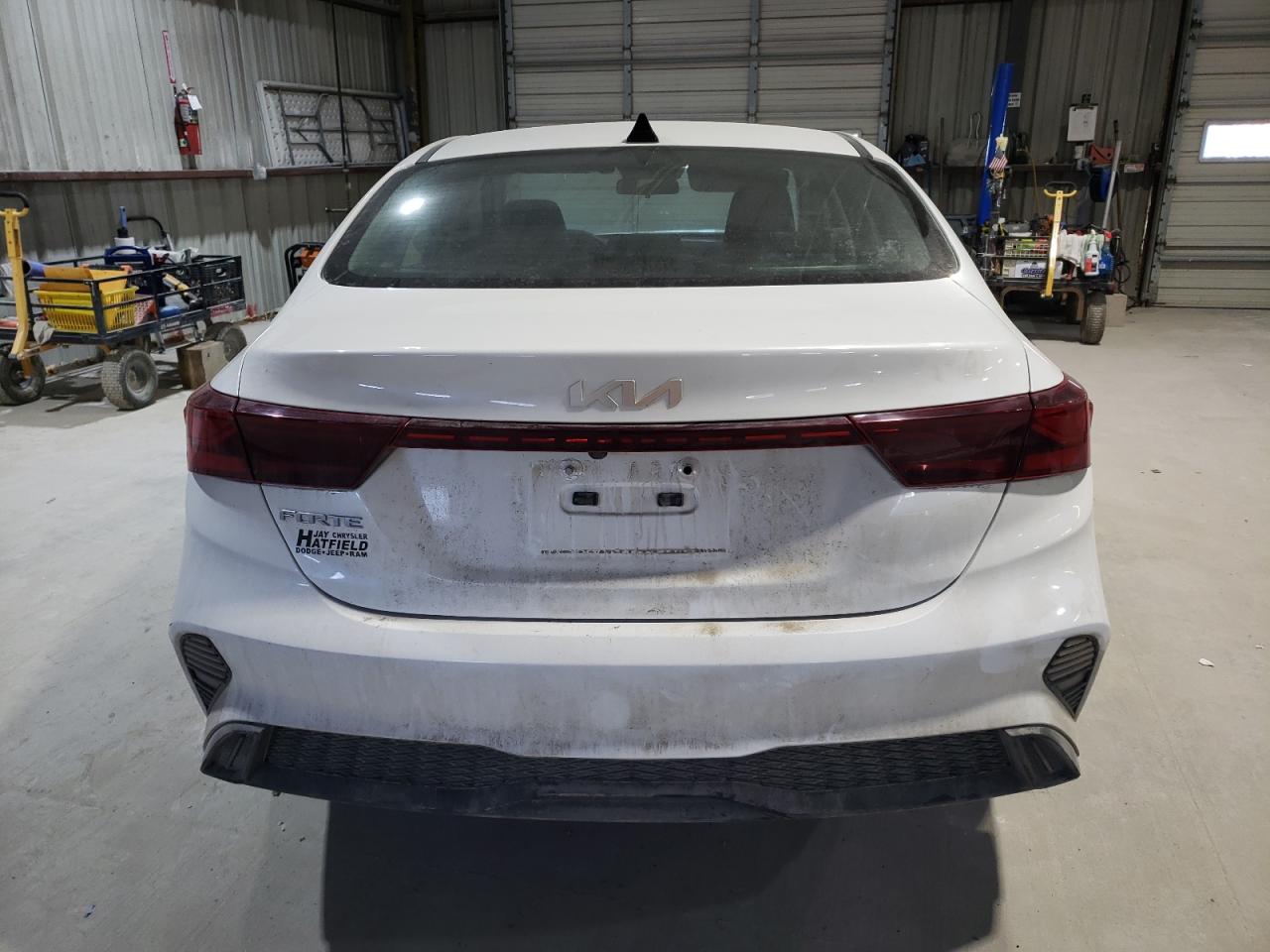 2022 KIA Forte VIN 3KPF24AD7NE435609 Copart auction photo, front end / minor dent/scratches damage thumbnail 6
