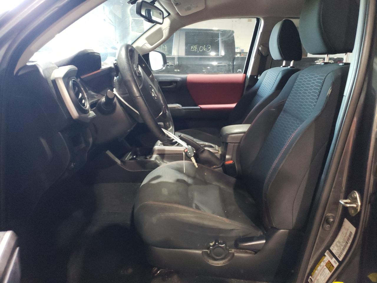 2016 Toyota Tacoma VIN 3TMDZ5BN1GM005759 Copart auction photo, rear end / minor dent/scratches damage thumbnail 7