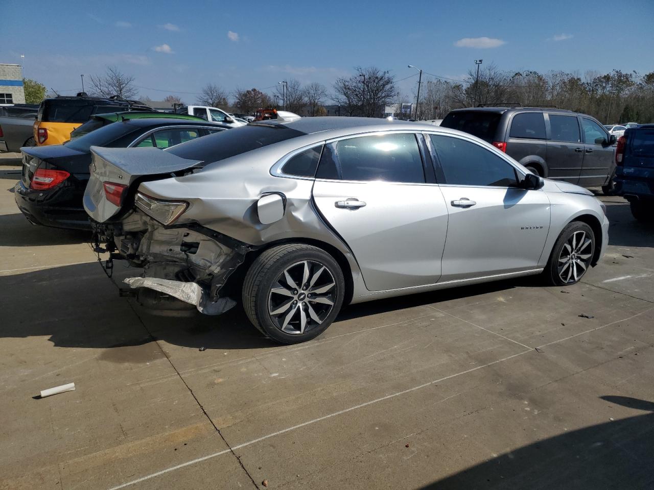 2016 Chevrolet Malibu VIN 1G1ZF5SX5GF330830 Copart auction photo, rear end / minor dent/scratches damage thumbnail 3