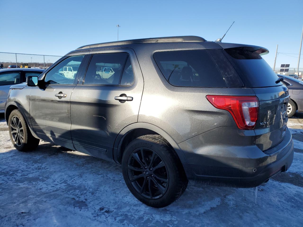 2018 Ford Explorer VIN 1FM5K8D8XJGC47979 Copart auction photo, front end / side damage thumbnail 2