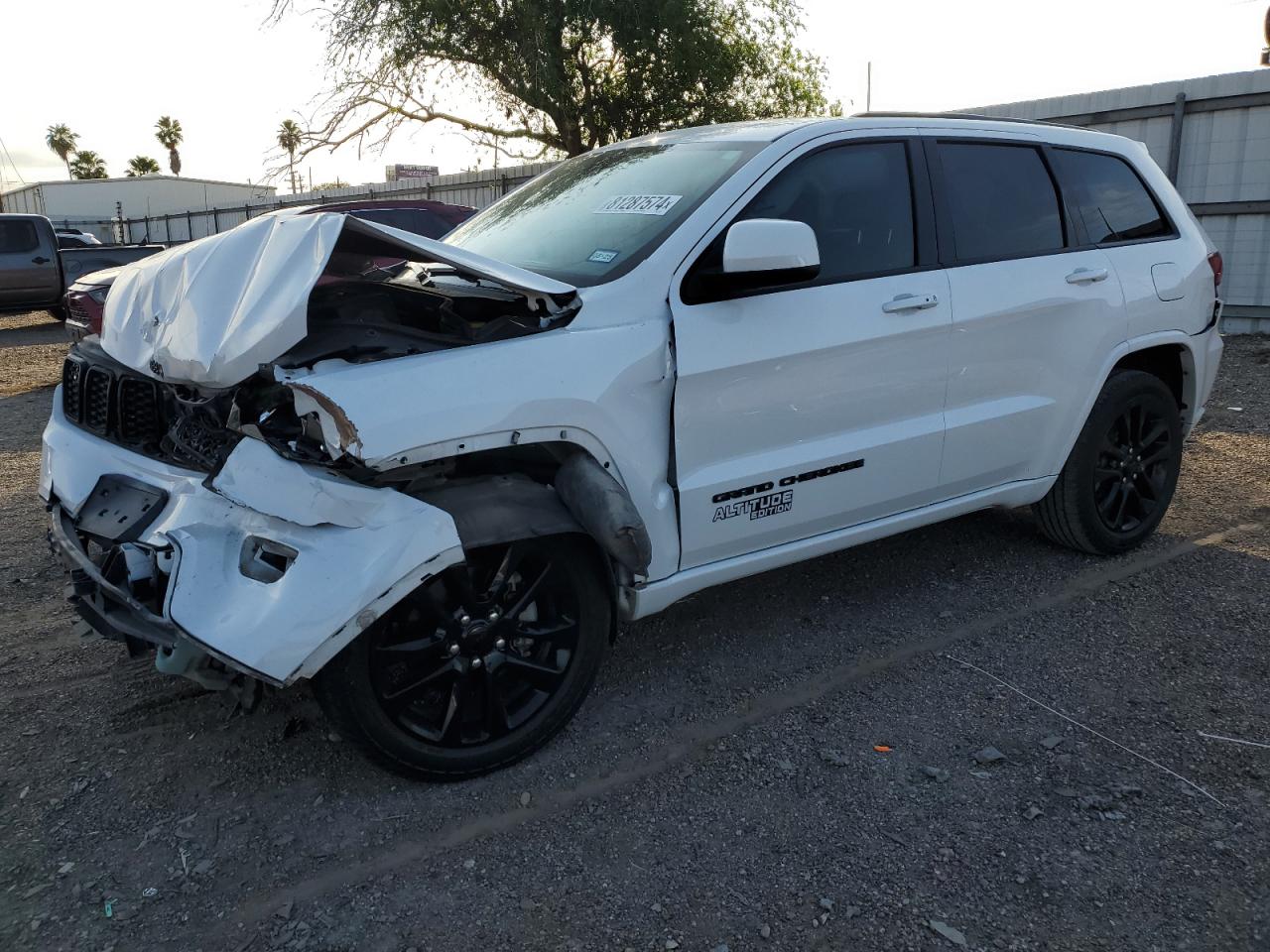 2018 Jeep Grand Cherokee VIN 1C4RJEAGXJC110292