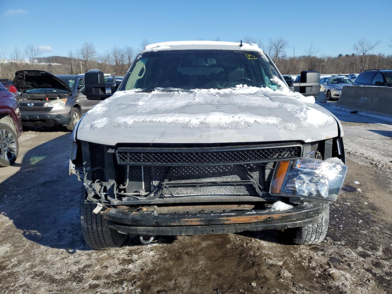 2012 Chevrolet Suburban VIN 1GNSKJE74CR188768 Copart auction photo, front end / minor dent/scratches damage thumbnail 5