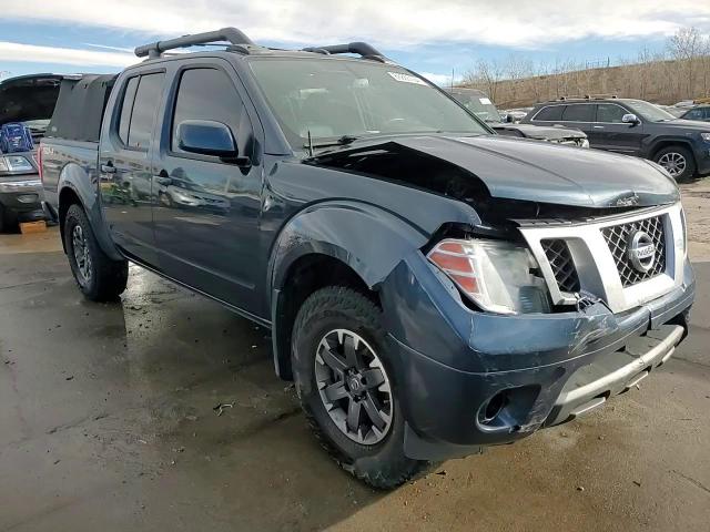2015 Nissan Navara (Frontier) VIN 1N6AD0EV4FN718771 Copart auction photo, front end / hail damage thumbnail 13
