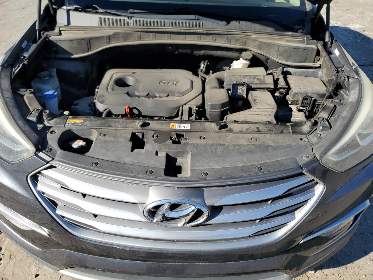 2017 Hyundai Santa Fe VIN 5XYZU3LB8HG446123 Copart auction photo, rear end / front end damage thumbnail 12