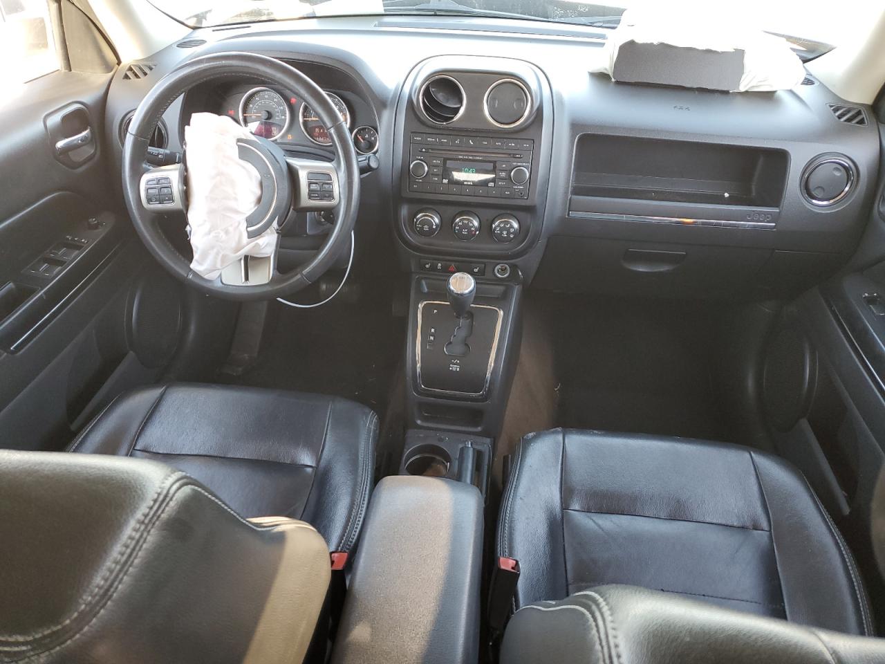 2014 Jeep Liberty (Patriot) VIN 1C4NJRCB4ED517533 Copart auction photo, front end / mechanical damage thumbnail 8
