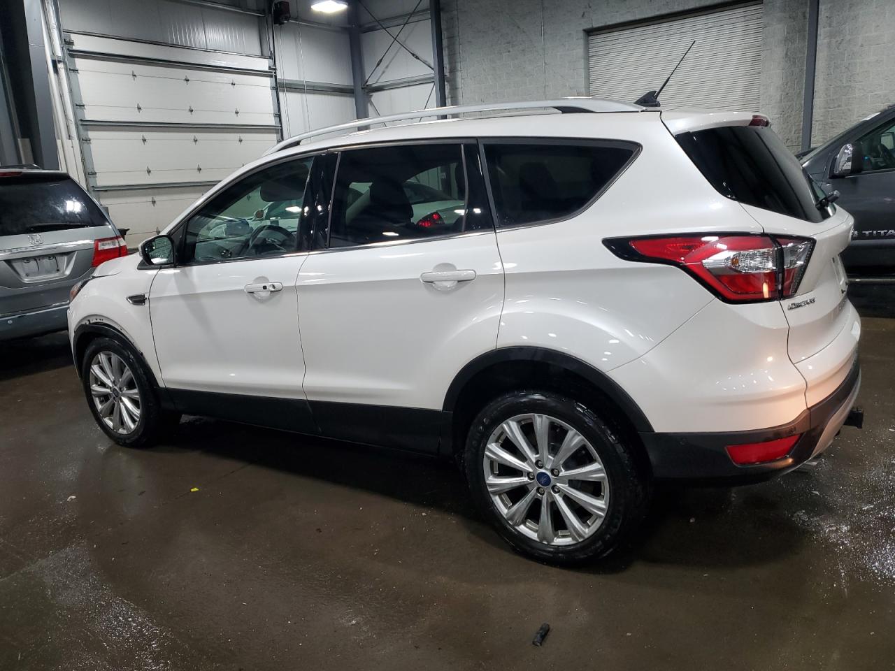 2018 Ford Escape VIN 1FMCU9J92JUB83989 Copart auction photo, front end damage thumbnail 2