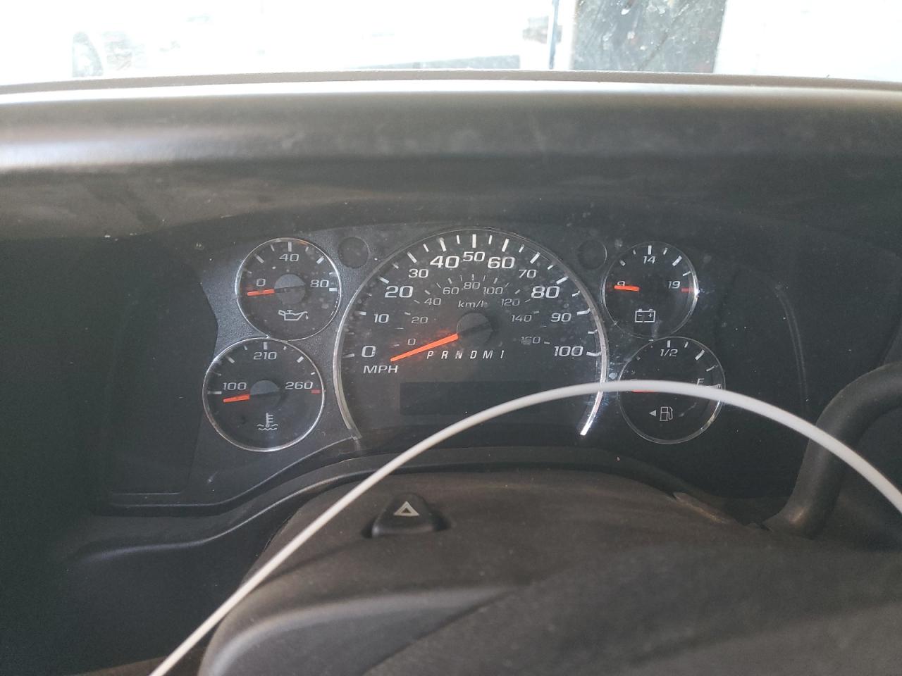 2017 Chevrolet Express VIN 1GCWGAFF4H1112202 Copart auction photo, front end damage thumbnail 9