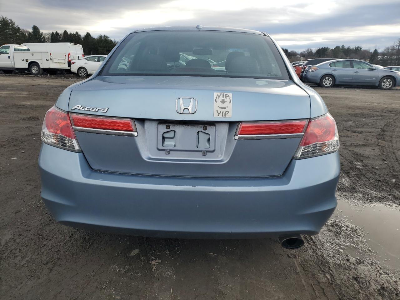 2011 Honda Accord VIN 1HGCP2F88BA122587 Copart auction photo, front end / minor dent/scratches damage thumbnail 6