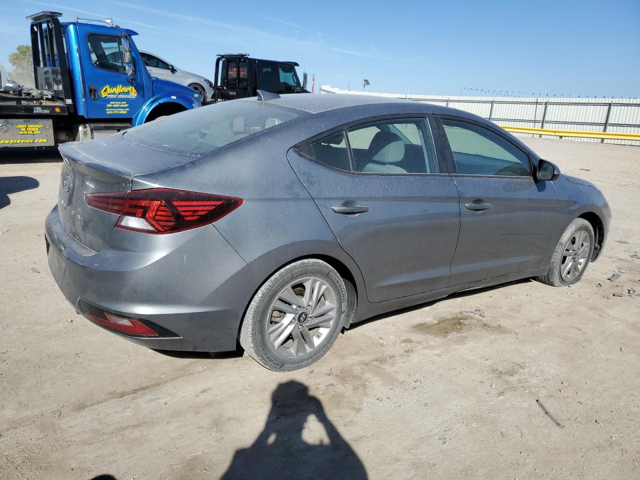 2019 Hyundai Elantra VIN KMHD84LF0KU749258 Copart auction photo, front end / minor dent/scratches damage thumbnail 3