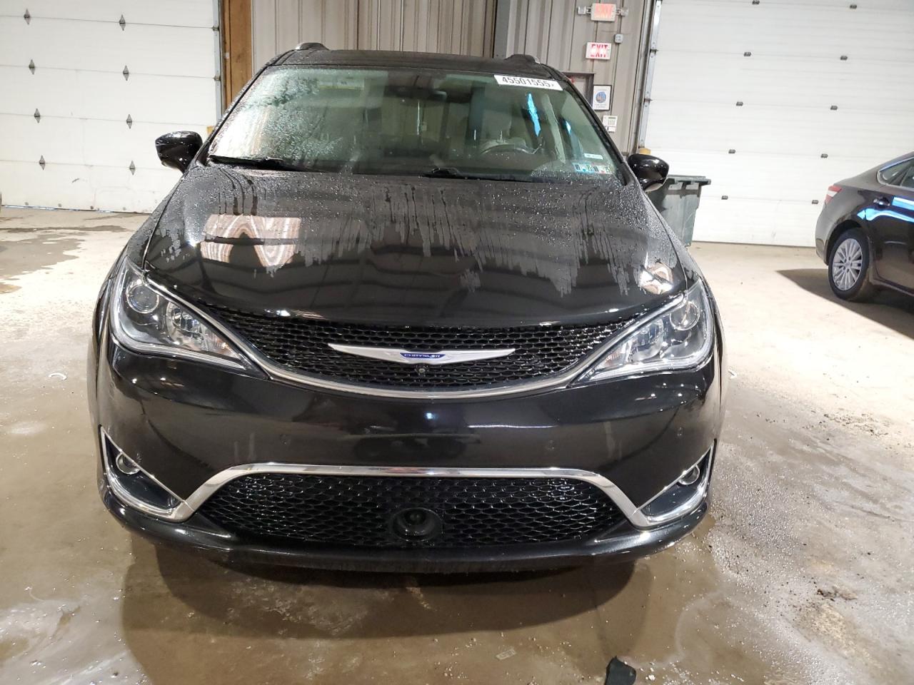 2019 Chrysler Pacifica VIN 2C4RC1EG8KR645319 Copart auction photo, side damage thumbnail 5
