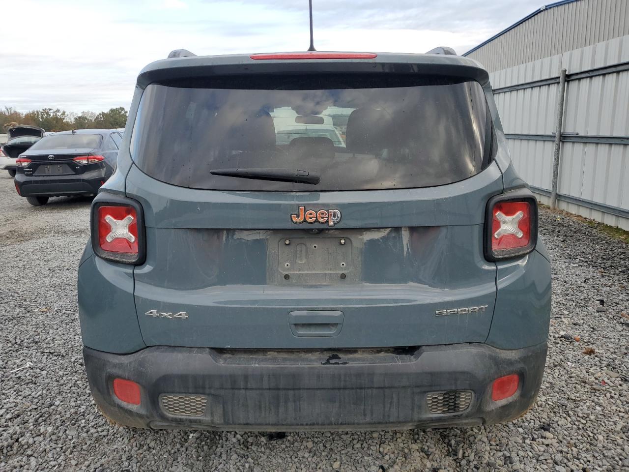2018 Jeep Renegade VIN ZACCJBAB6JPG94906 Copart auction photo, front end / side damage thumbnail 6
