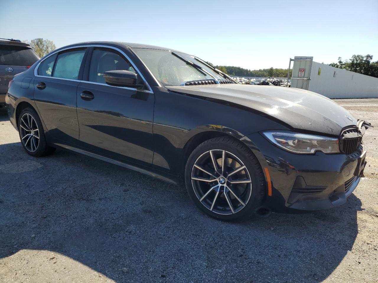 2022 BMW 3er VIN 3MW5R7J03N8C63905 Copart auction photo, all over damage thumbnail 4