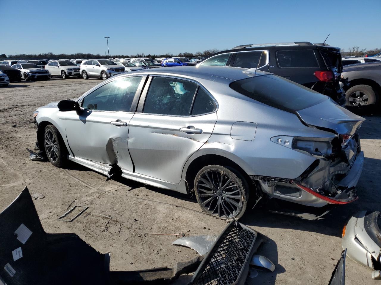 2020 Toyota Camry VIN 4T1G11AK9LU917464 Copart auction photo, all over damage thumbnail 2