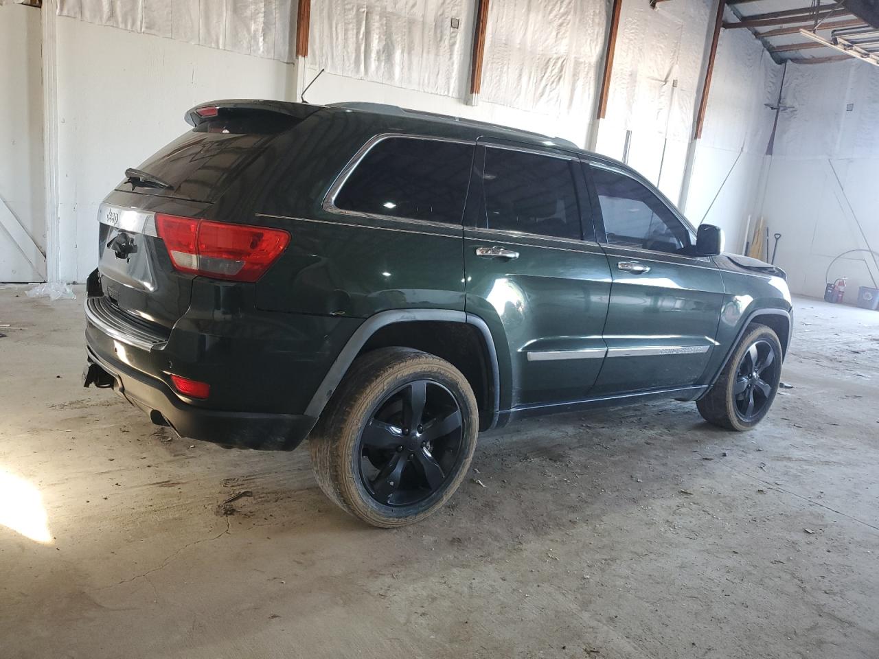 2011 Jeep Grand Cherokee VIN 1J4RR5GT5BC652215 Copart auction photo, front end / undercarriage damage thumbnail 3