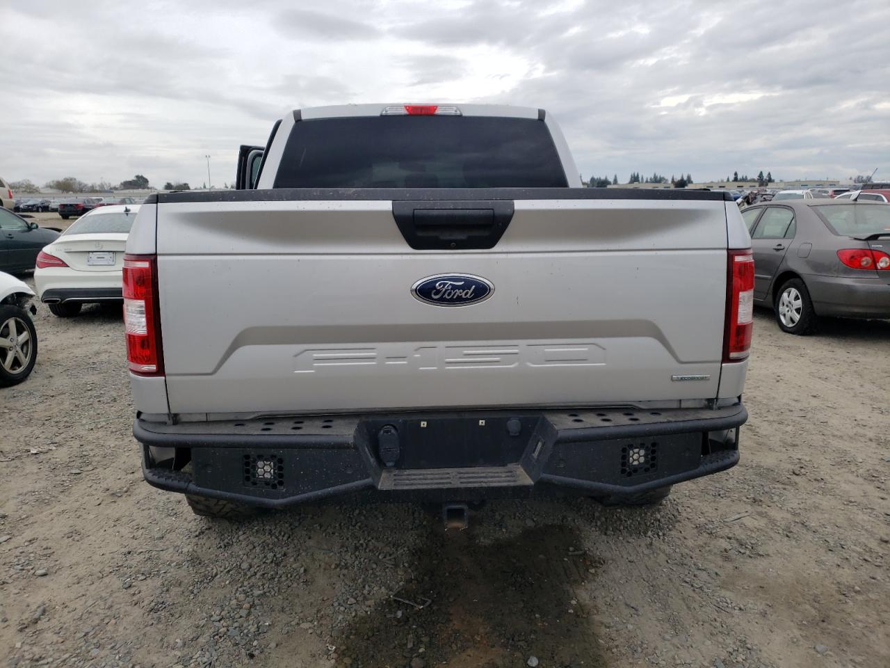 2018 Ford F-150 VIN 1FTEW1EP3JKF28315 Copart auction photo, front end / side damage thumbnail 6