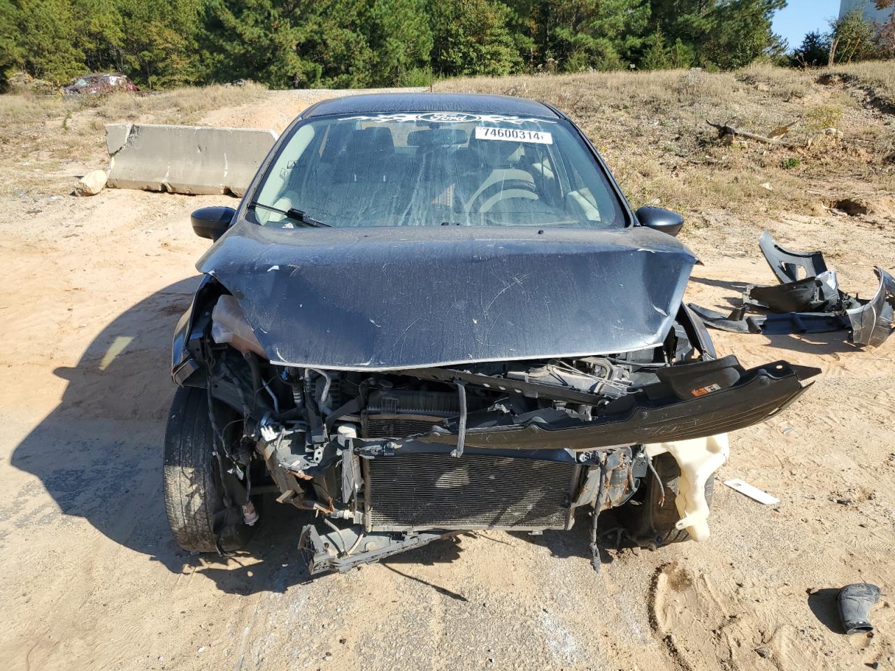 2011 Ford Fiesta VIN 3FADP4AJ1BM146733 Copart auction photo, front end damage thumbnail 5