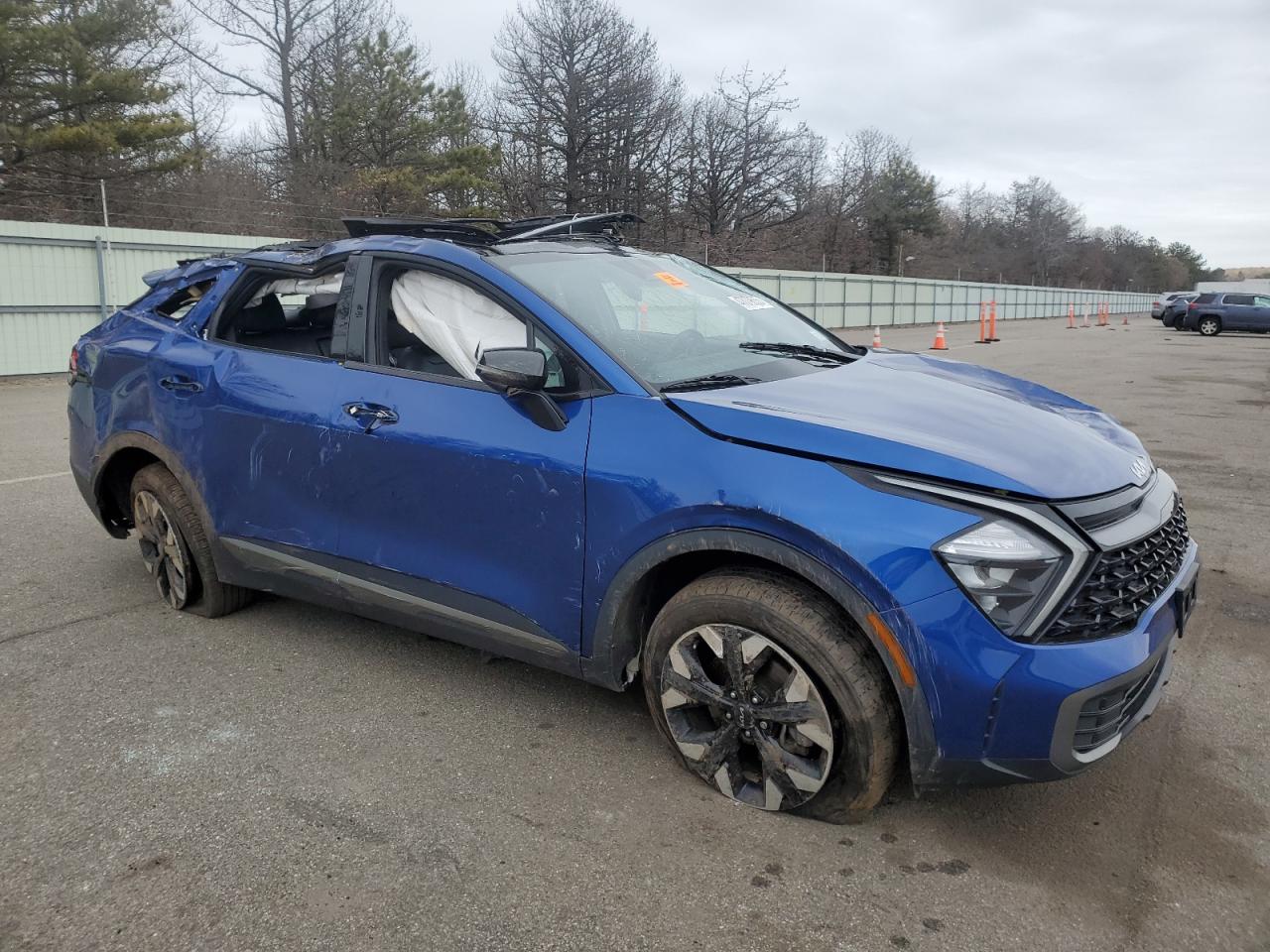 2023 KIA Sportage VIN 5XYK6CAF4PG004732 Copart auction photo, rollover damage thumbnail 4