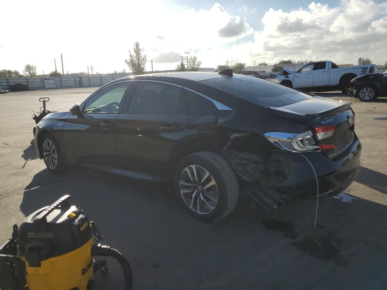 2018 Honda Accord VIN 1HGCV3F13JA007196 Copart auction photo, rear end / side damage thumbnail 2