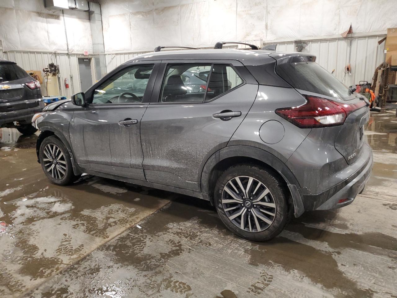 2024 Nissan Kicks VIN 3N1CP5CV8RL526750 Copart auction photo, front end / side damage thumbnail 2