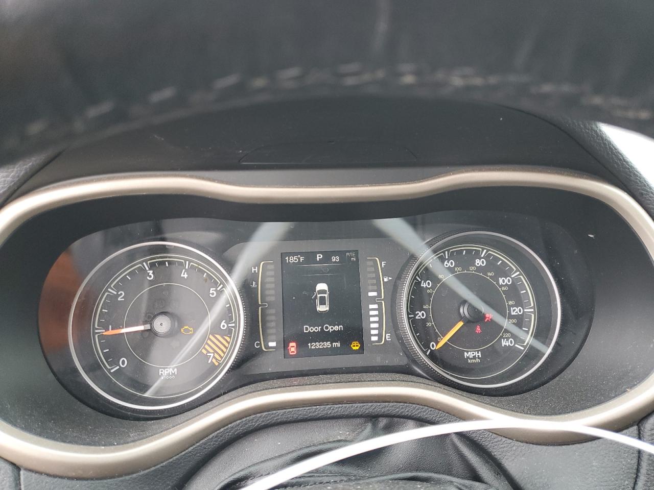 2015 Jeep Grand Cherokee VIN 1C4PJMCB2FW665701 Copart auction photo, front end damage thumbnail 9