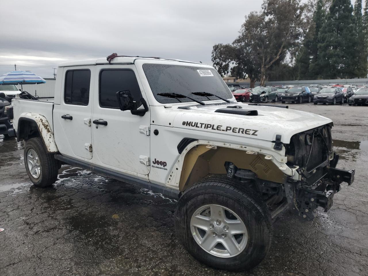 2021 Jeep Gladiator VIN 1C6JJTBM4ML556391 Copart auction photo, front end / undercarriage damage thumbnail 4