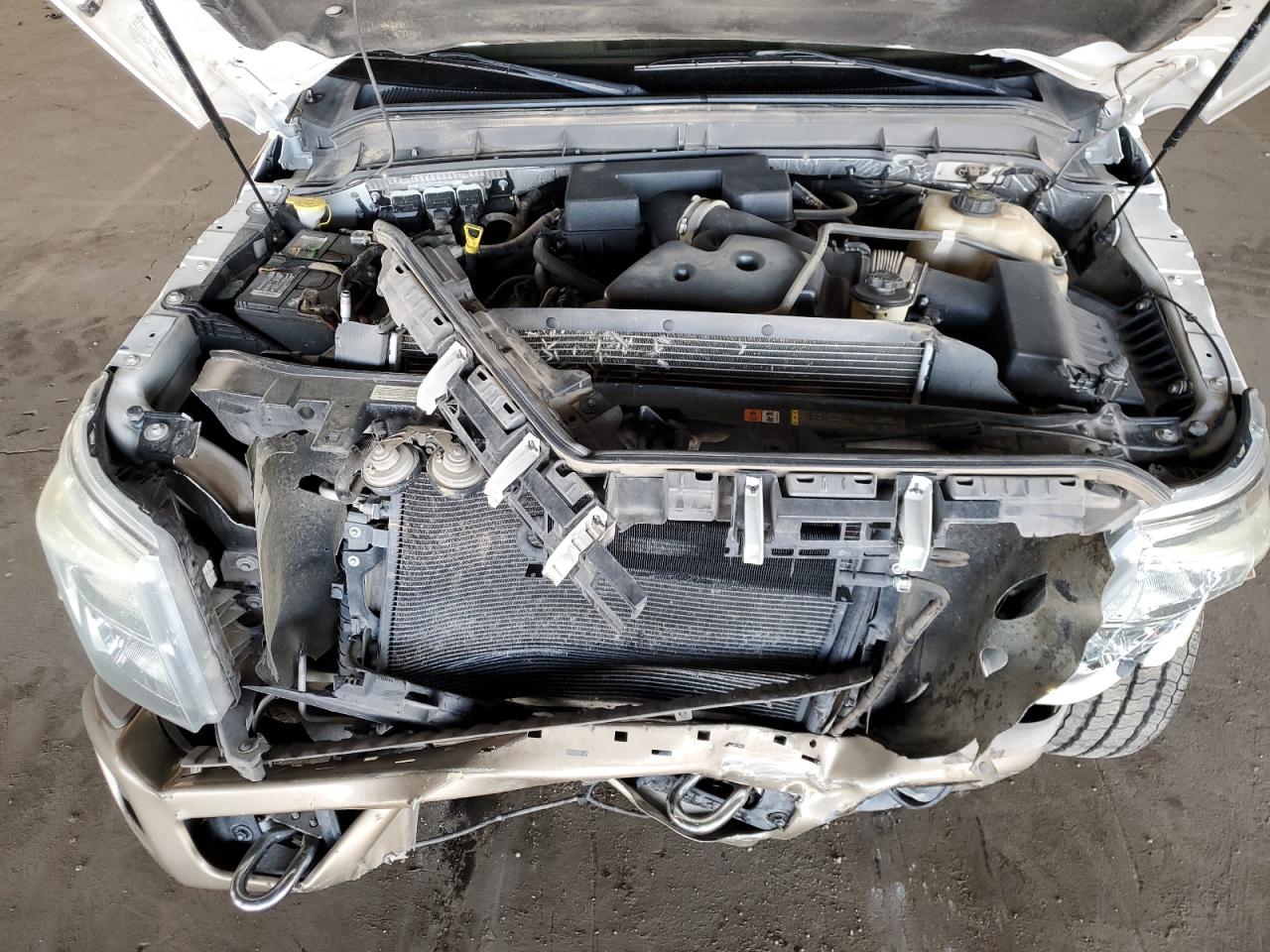 2011 Ford F250 VIN 1FT7W2A63BEC20668 Copart auction photo, front end damage thumbnail 11