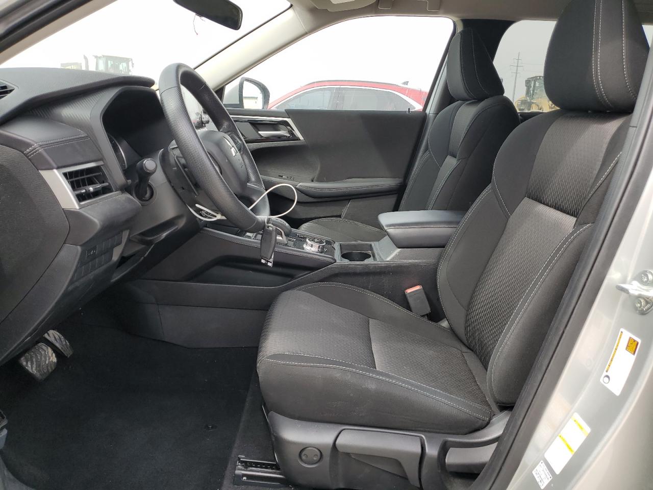2023 Mitsubishi Outlander VIN JA4J3TA85PZ062124 Copart auction photo, front end / minor dent/scratches damage thumbnail 7
