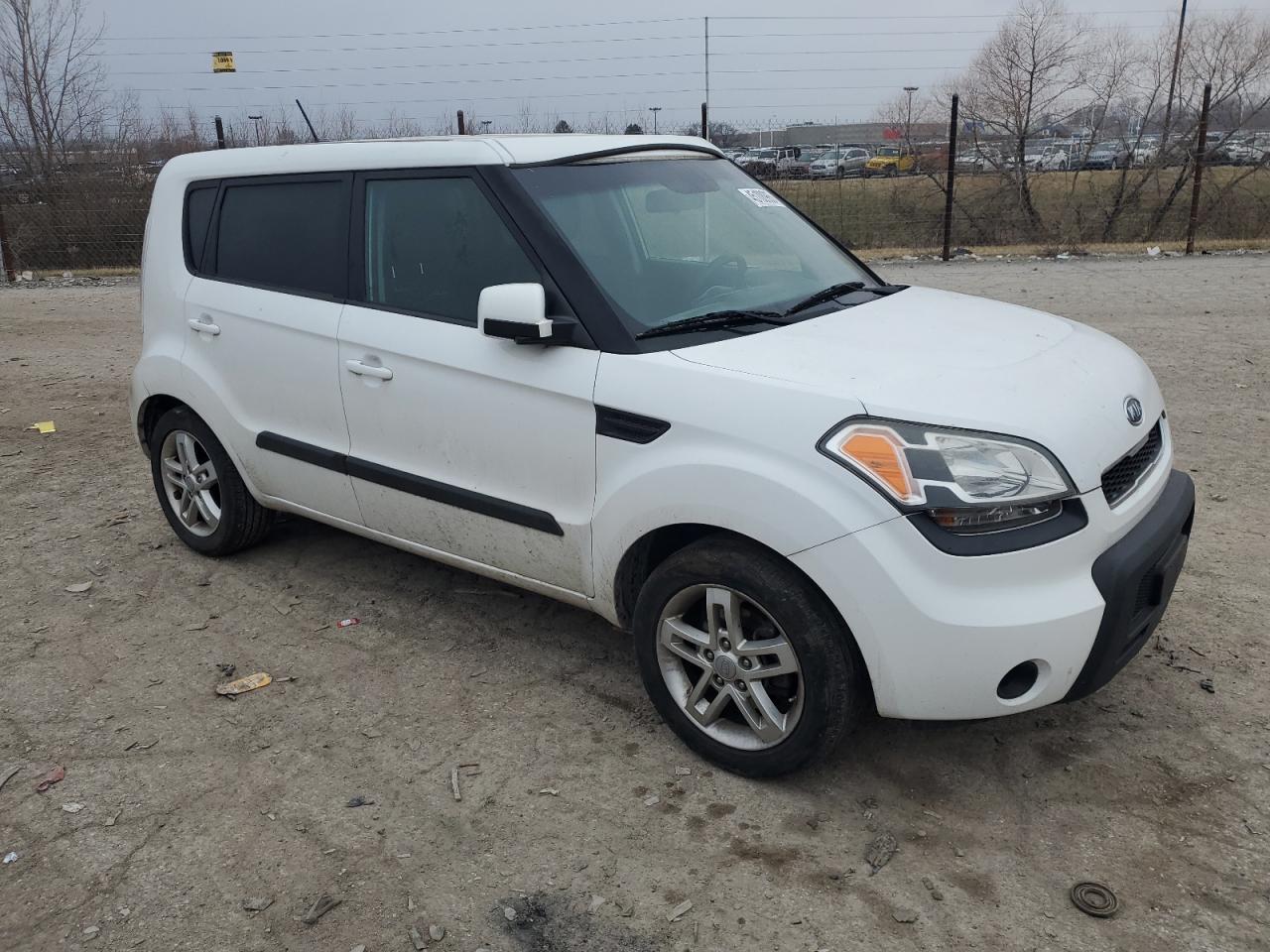 2011 KIA Soul VIN KNDJT2A29B7266361 Copart auction photo, rear end / undercarriage damage thumbnail 4
