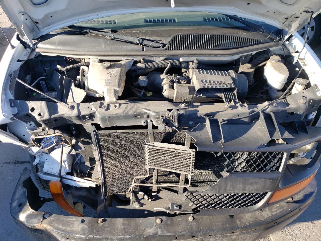 2010 Chevrolet Express VIN 1GCZGGBAXA1112852 Copart auction photo, front end / minor dent/scratches damage thumbnail 12
