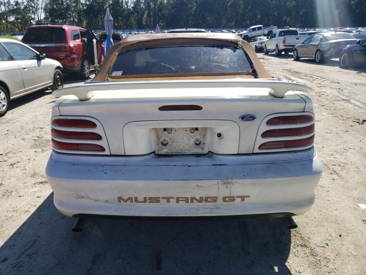 1995 Ford Mustang VIN 1FALP45T0SF152059 Copart auction photo, front end / stripped damage thumbnail 6