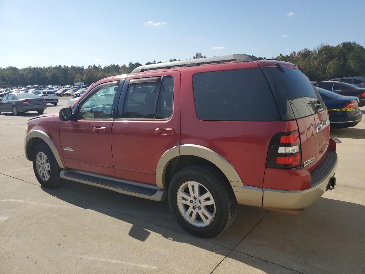 2007 Ford Explorer VIN 1FMEU64E37UA60386 Copart auction photo, front end damage thumbnail 2