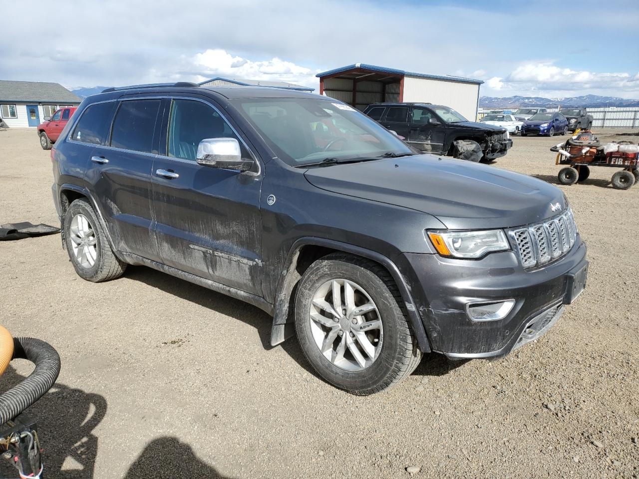 2017 Jeep Grand Cherokee VIN 1C4RJFCG8HC769551 Copart auction photo, minor dent/scratches damage thumbnail 4