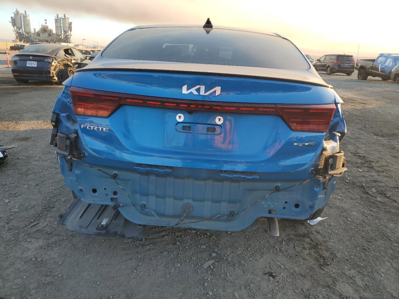2023 KIA Forte VIN 3KPF54AD4PE598938 Copart auction photo, frame damage / all over damage thumbnail 6