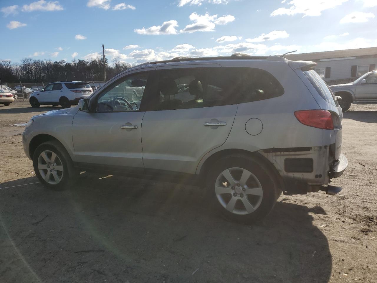 2009 Hyundai Santa Fe VIN 5NMSH13E39H300580 Copart auction photo, rear end / minor dent/scratches damage thumbnail 2