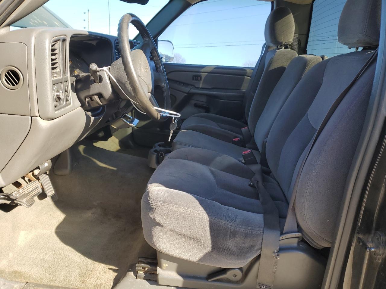 2004 GMC Sierra VIN 1GTEC14V94Z114220 Copart auction photo, all over damage thumbnail 7