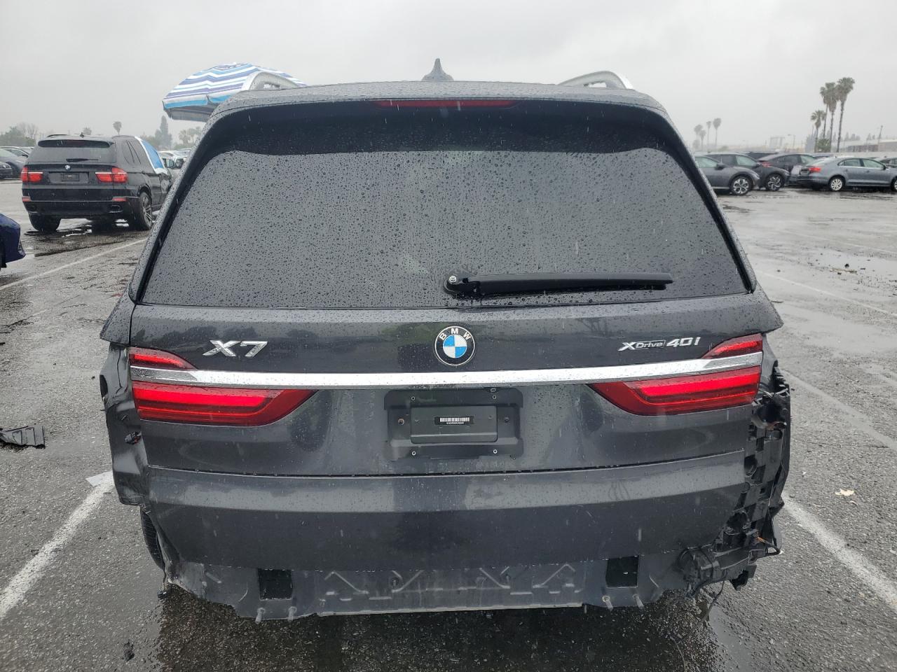2019 BMW X7 VIN 5UXCW2C55KL083648 Copart auction photo, front end / rear end damage thumbnail 6