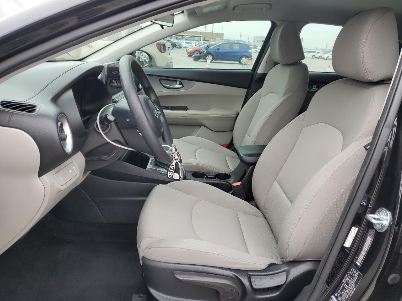 2021 KIA Forte VIN 3KPF24AD8ME364533 Copart auction photo, minor dent/scratches damage thumbnail 7