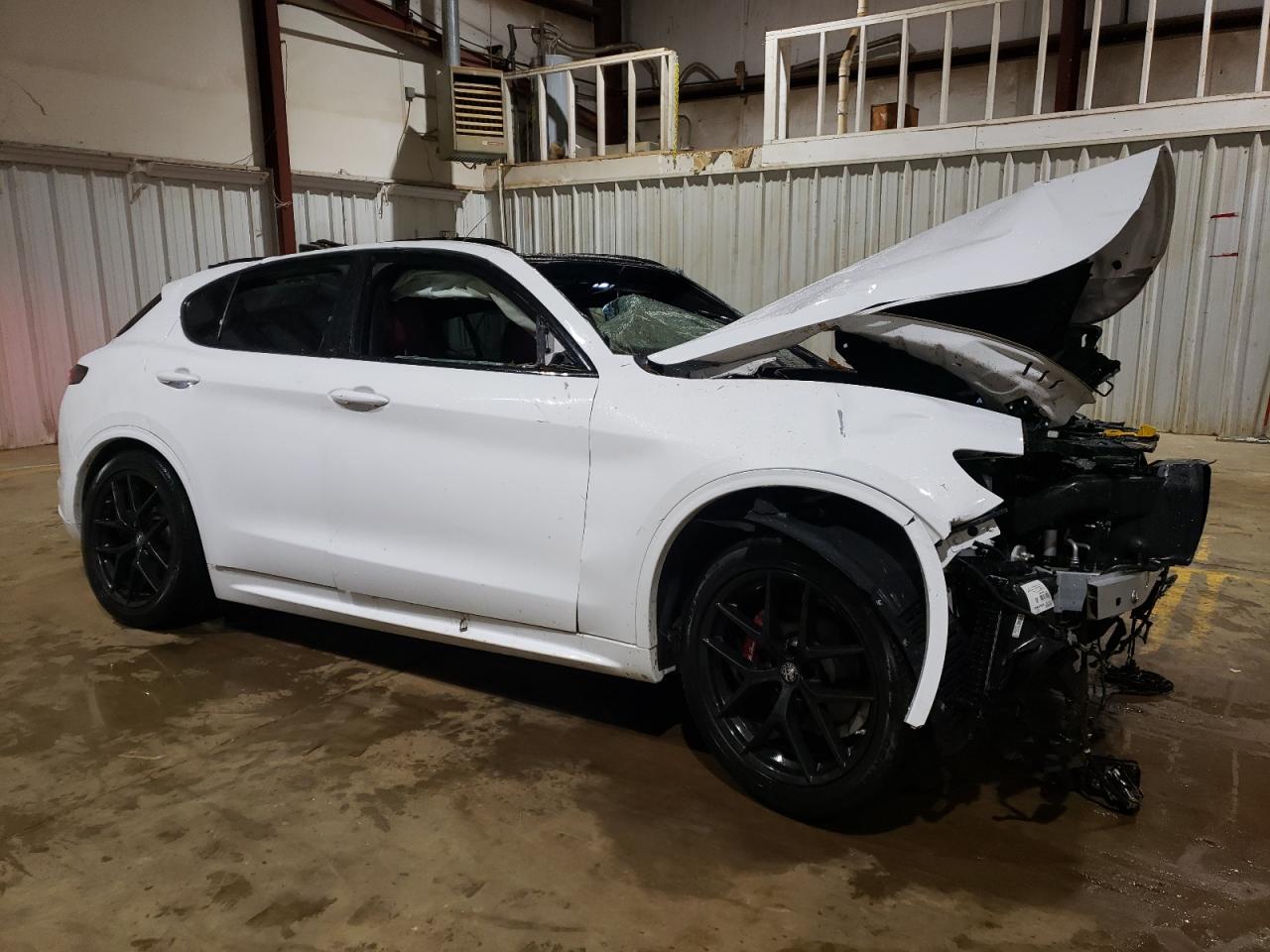 2021 Alfa Romeo Stelvio VIN ZASPAKBN4M7D08793 Copart auction photo, all over damage thumbnail 4